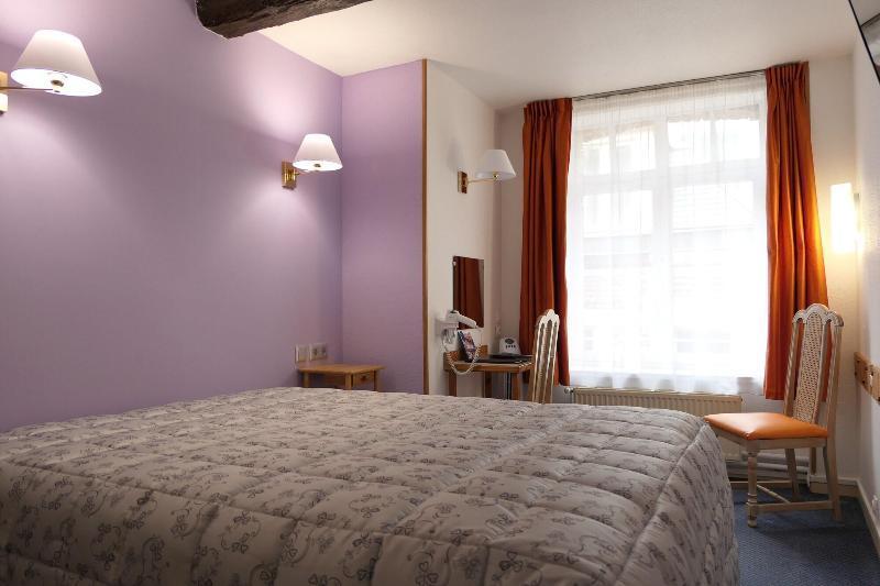 Les Trois Luppars Hotel