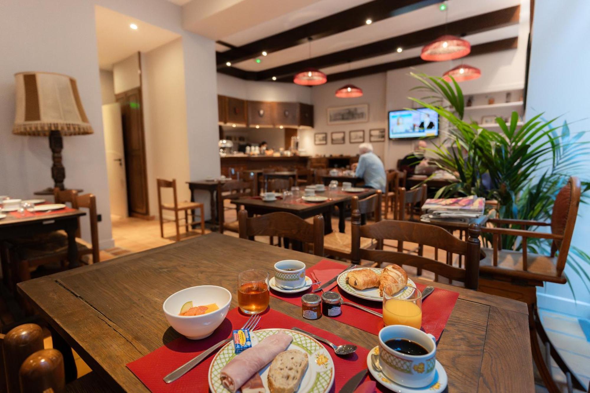 Hotel Les Trois Luppars