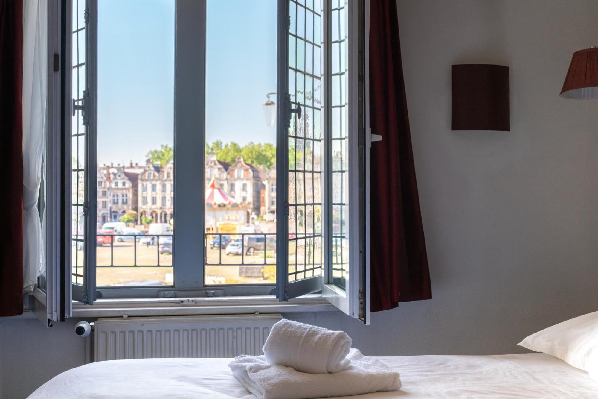 Les Trois Luppars Hotel Arras