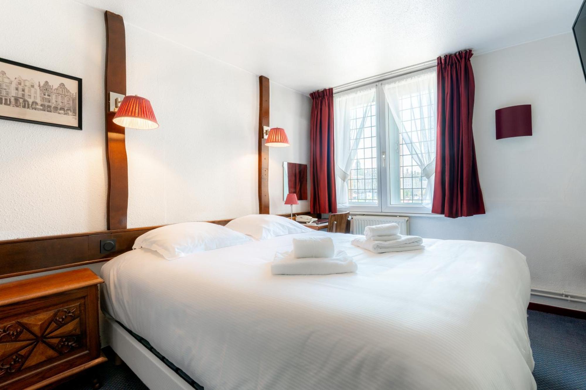 Hotel Les Trois Luppars Arras