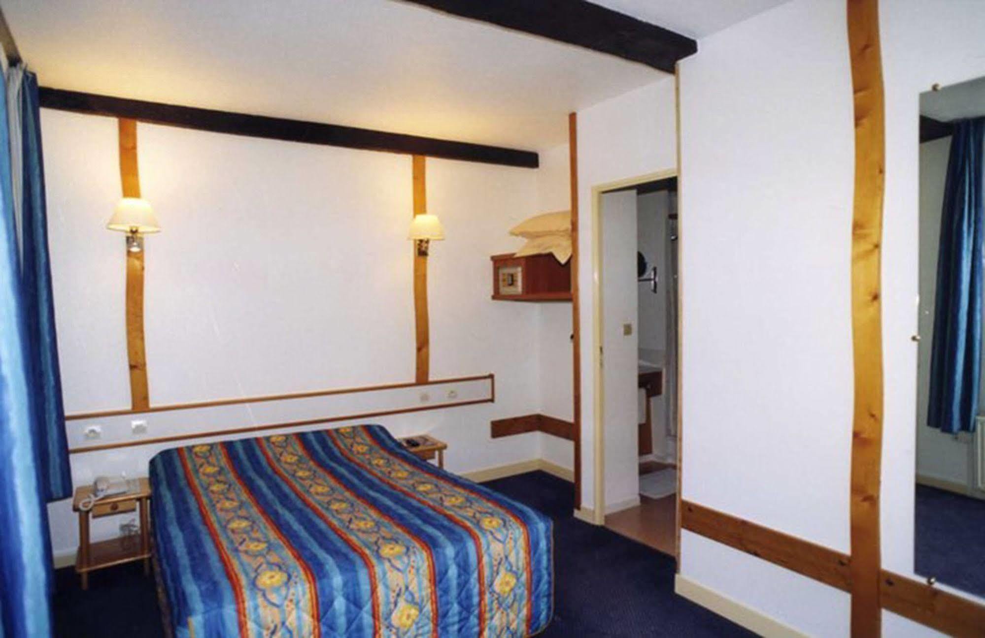 Hotel Les Trois Luppars 3*